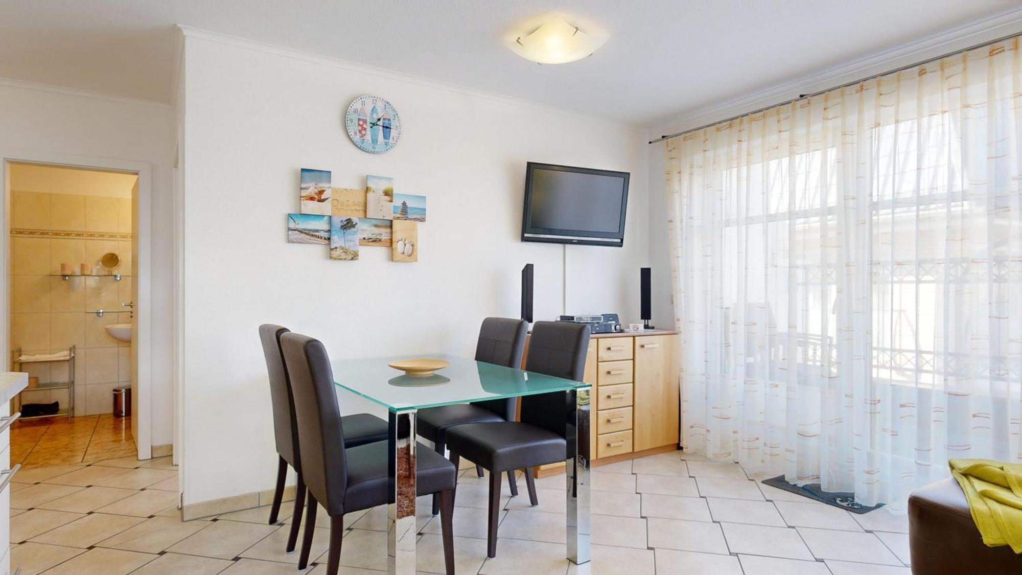 Strandnahe Mit 2 Schlafzimmern Und Balkon, Koenigin Augusta, Apartment