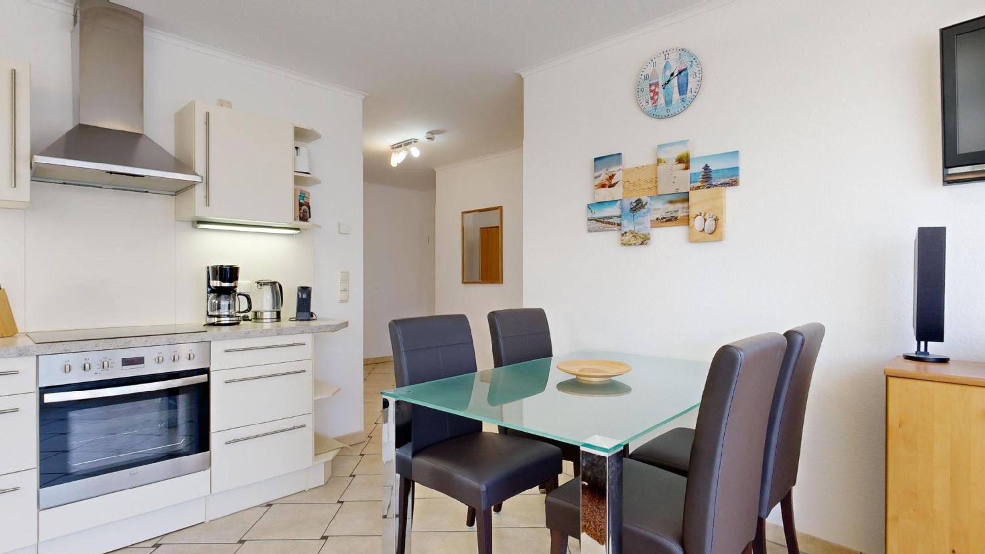 Apartment Strandnahe Mit 2 Schlafzimmern Und Balkon, Koenigin Augusta, Binz