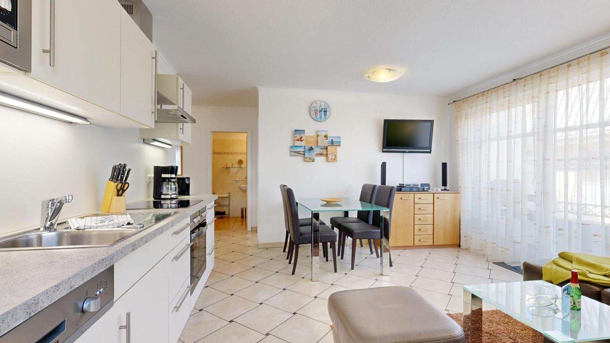 Strandnahe Mit 2 Schlafzimmern Und Balkon, Koenigin Augusta, * Binz